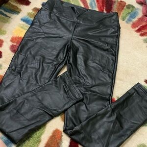 Leather leggings